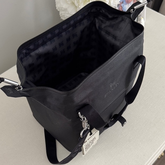 New Stanley Julienne Mini Soft Cooler - Black Carry Cooler - Picture 16 of 16